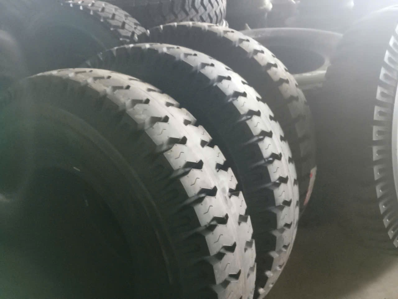 Vá Vỏ Xe Ô Tô Tây Ninh